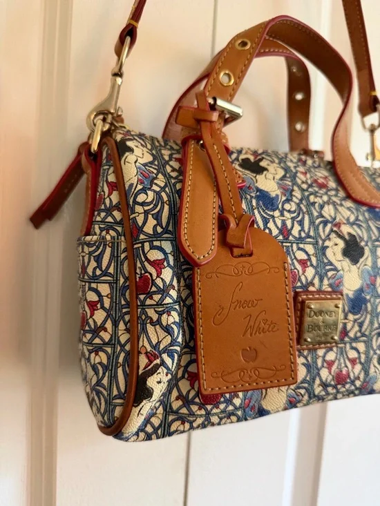 Dooney & Bourke Snow White Disney Rare Small Satchel Leather Purse Handbag - Picture 3 of 13